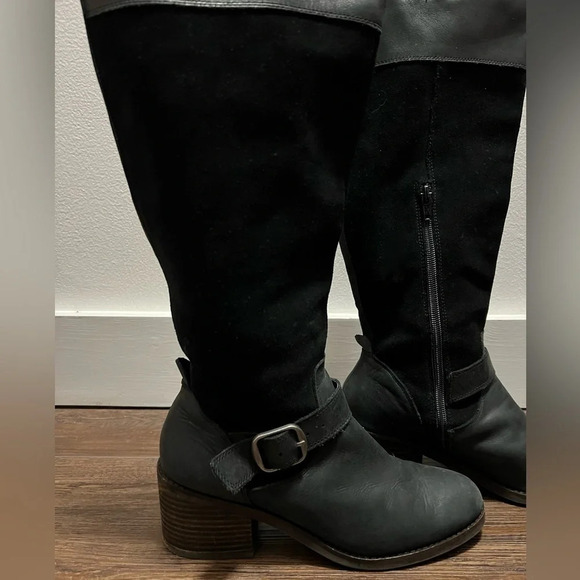 Lucky Brand Women's Kailan Equestrian Boot - Picture 3 of 9